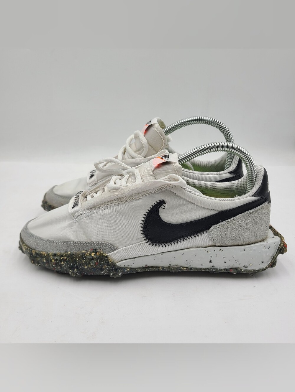 B47 Nike Waffle Racer Crater Shoes Womens Size 7 White Black Sneakers CT1983-104